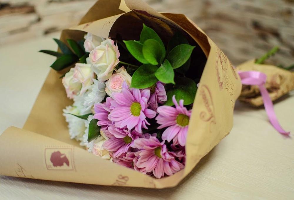 Букет цветов из: Розы и Хризантемы в Ивне