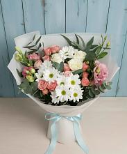 Букет цветов из:  Розы, Лизиантусы и Хризантемы в Ивне