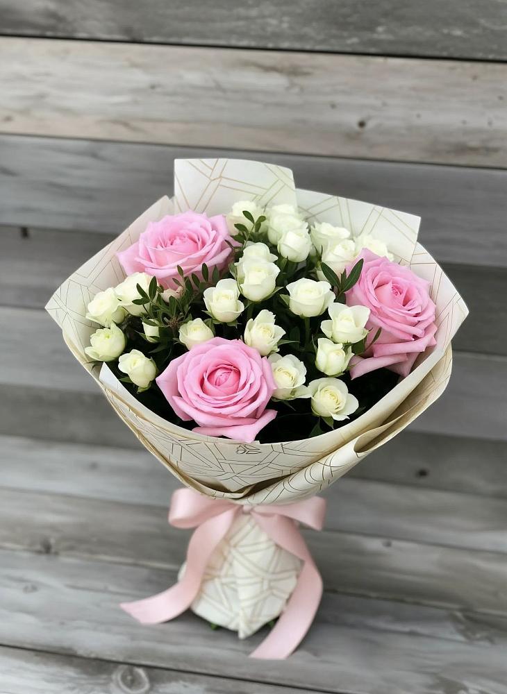 Букет цветов из: Розы в Ивне