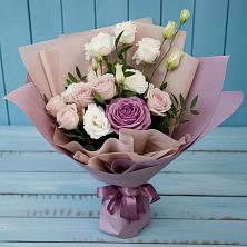 Букет цветов из:  Розы и Лизиантусы в Ивне