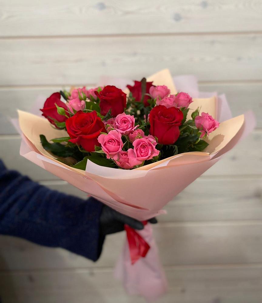 Букет цветов из: Розы в Ивне